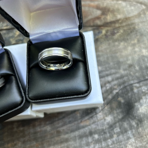 4 rings( white gold nature diamond, blue/green sapphire) wedding/engagement - Picture 11 of 15